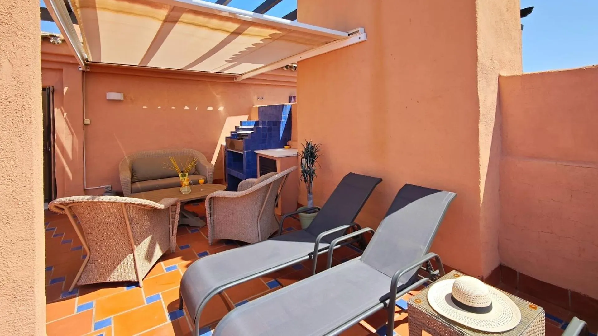 Flamenco Rose Apartment Estepona Spain