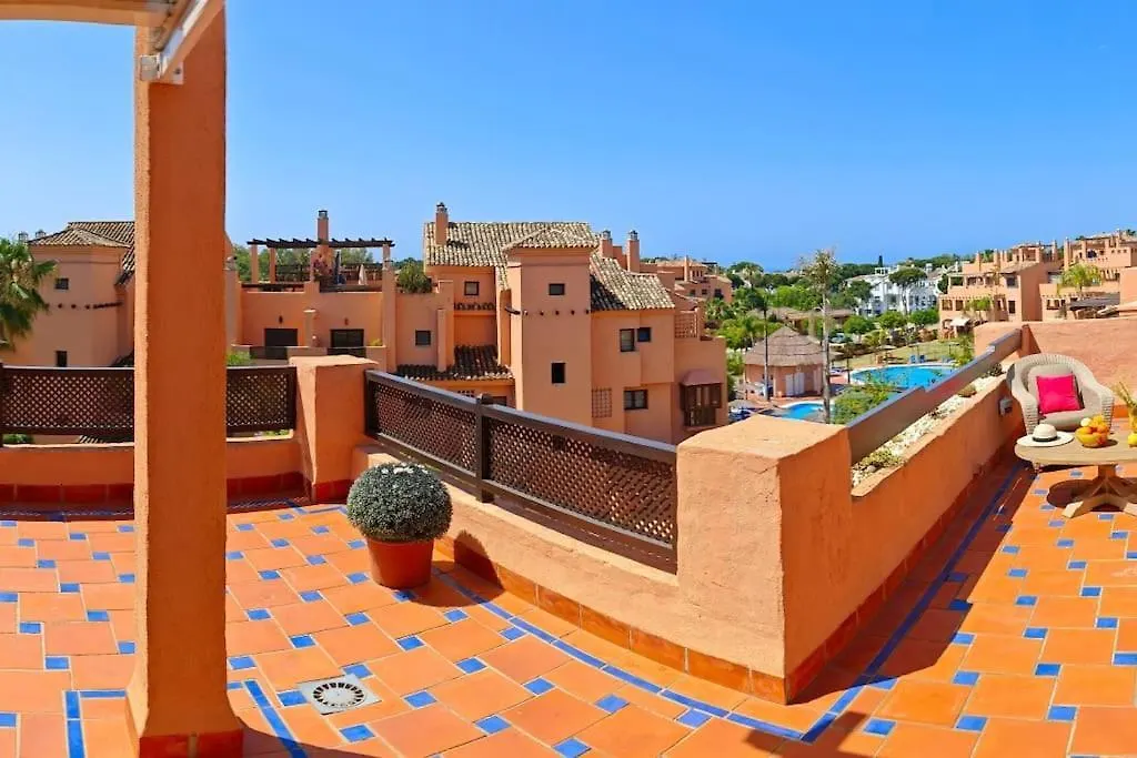 Flamenco Rose Apartment Estepona